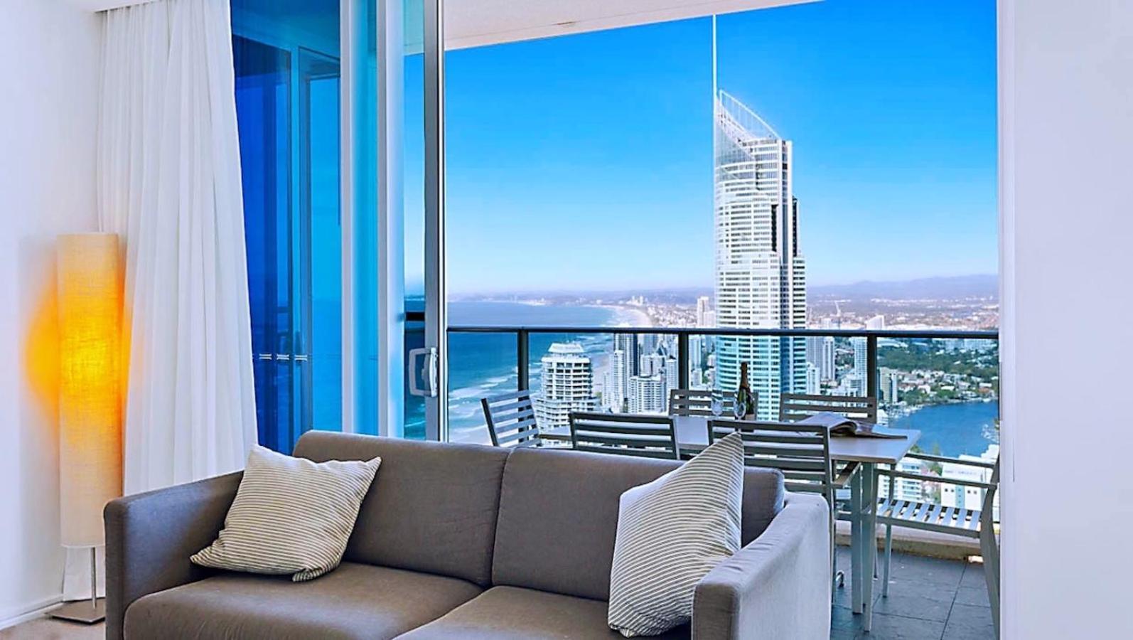H Luxury Residence Apartments - Holiday Paradise Gold Coast Room photo