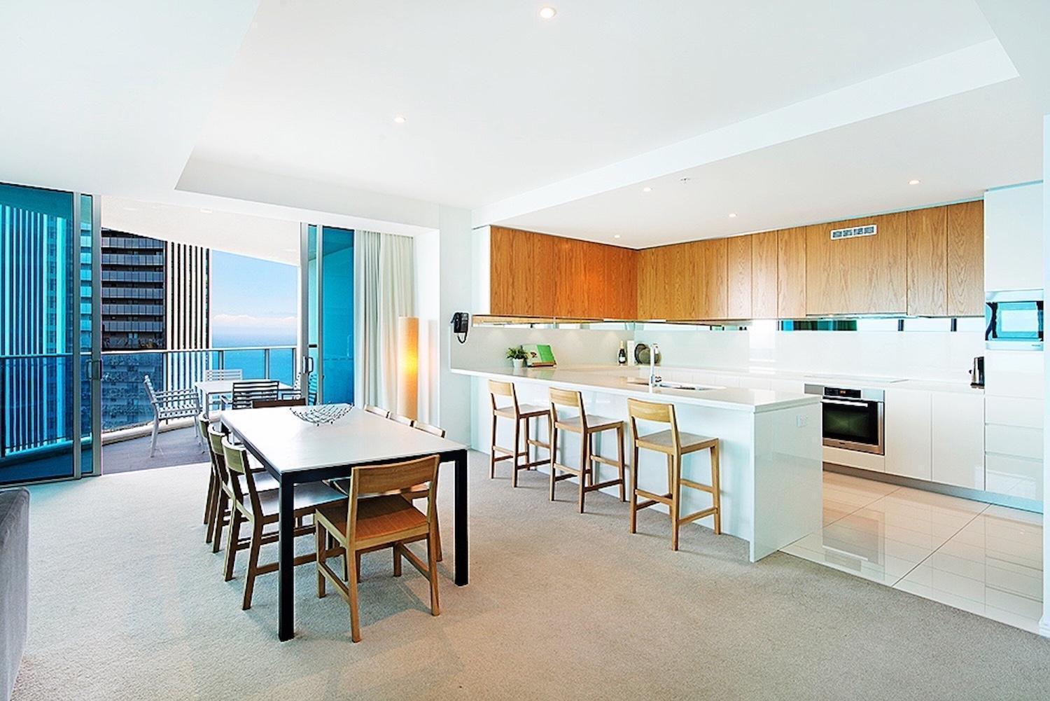 H Luxury Residence Apartments - Holiday Paradise Gold Coast Room photo