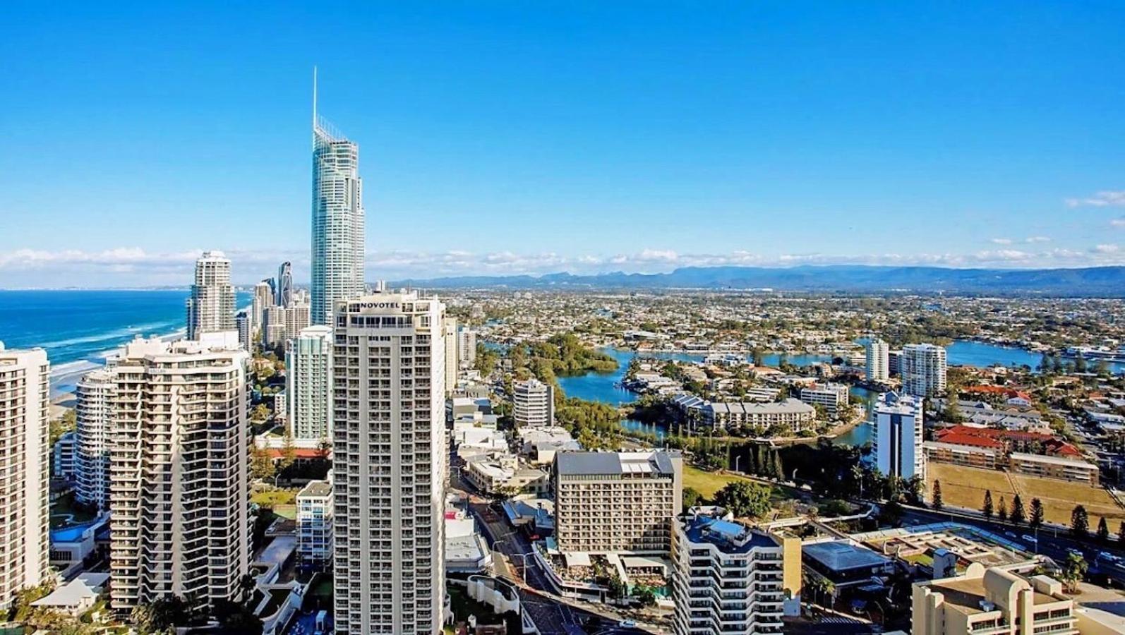 H Luxury Residence Apartments - Holiday Paradise Gold Coast Room photo