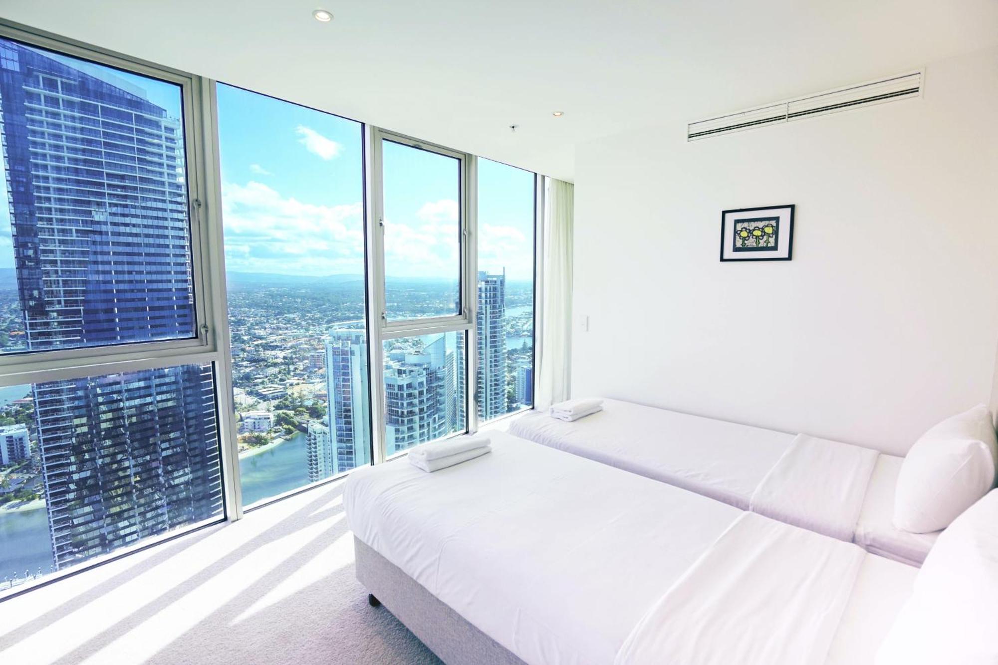 H Luxury Residence Apartments - Holiday Paradise Gold Coast Room photo